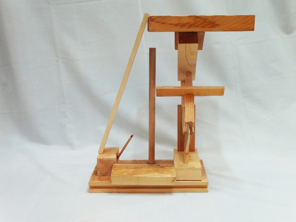 写真:ふしぎなたてもの