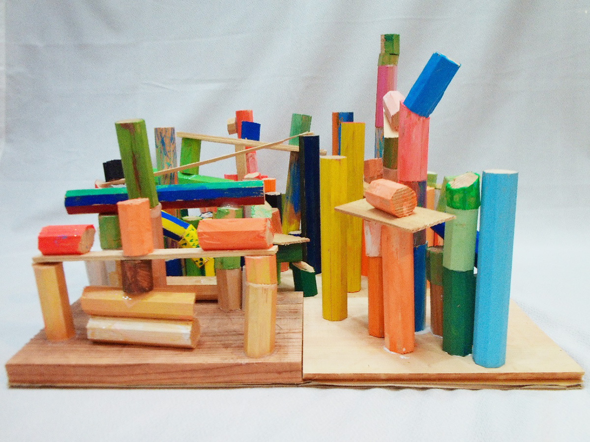 写真:カラフル デコボコ なまち